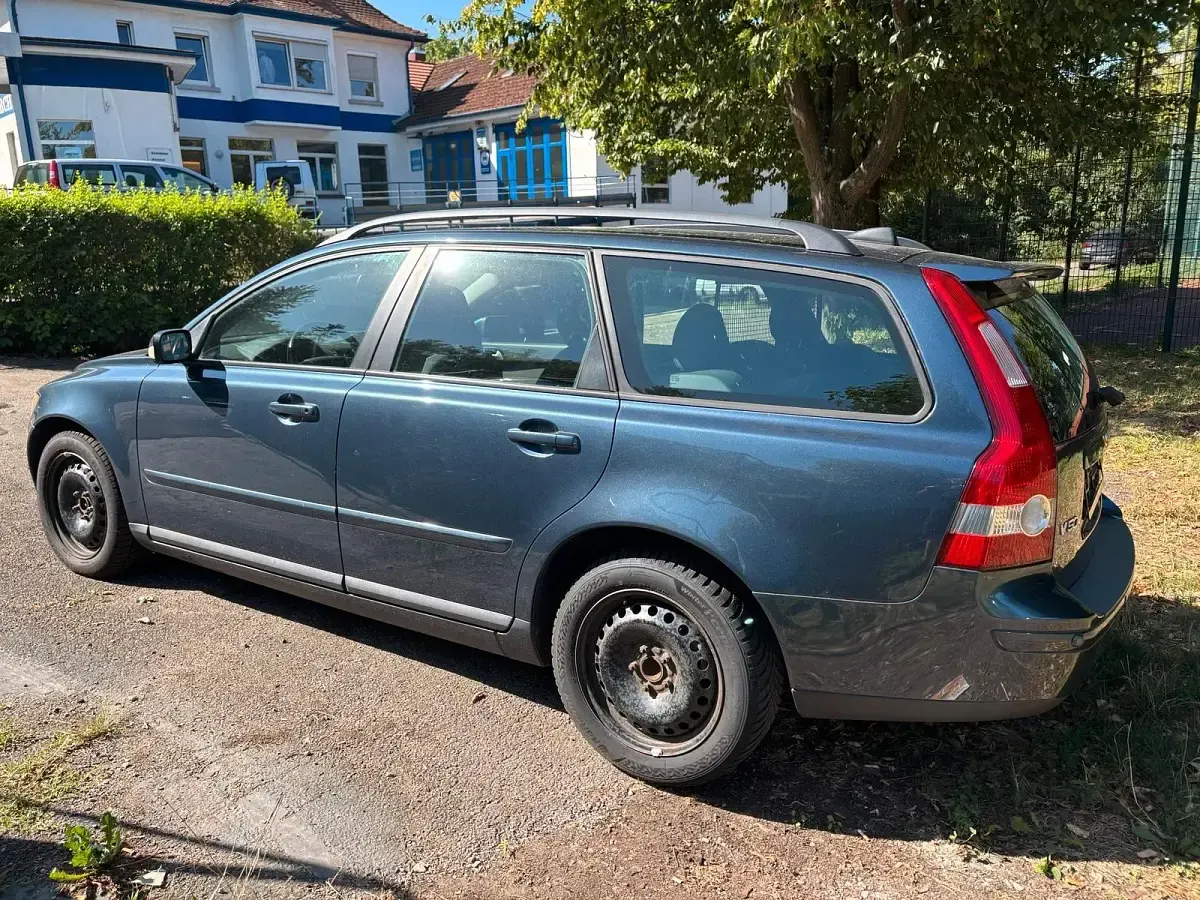 Gebraucht Volvo V50 170 PS (125 kW) 2005 Blau Kombi