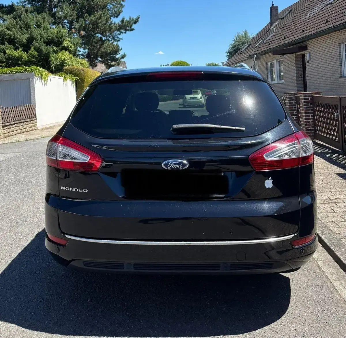 Gebraucht Ford Mondeo 140 PS (102 kW) 2014 Schwarz Kombi
