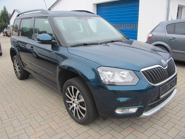 Blau Gebraucht 2016 Skoda Yeti SUV | 11.990 € (Etwas zu teuer) - Bild 1/4