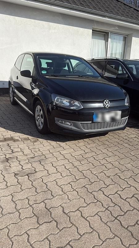 Second-hand VW Polo 75 CP (55 kW) 2010 Negru Hatchback