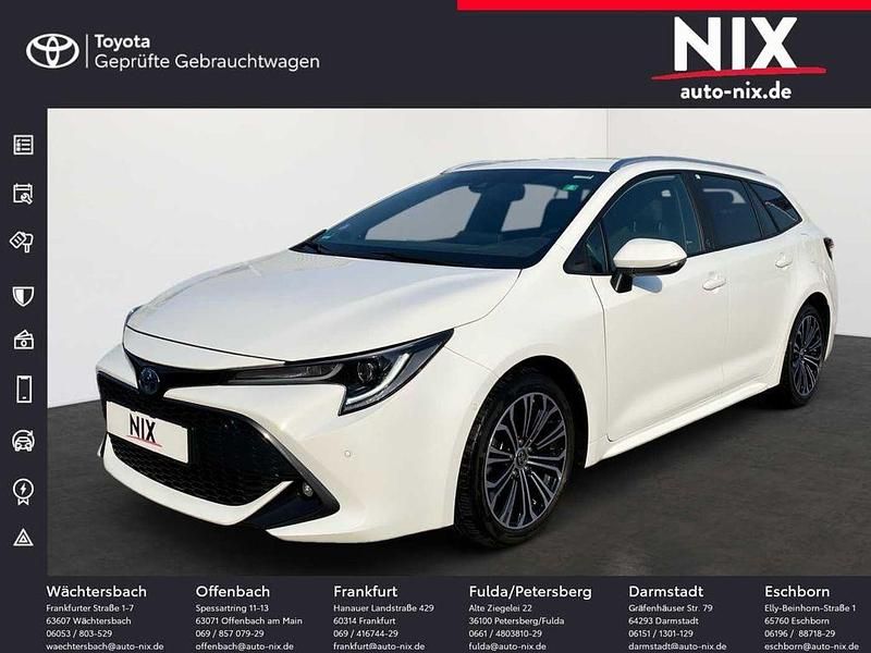 Schneeweiß Gebraucht 2022 Toyota Corolla Team Kombi | 24.890 € (Fairer Preis) - Bild 1/4