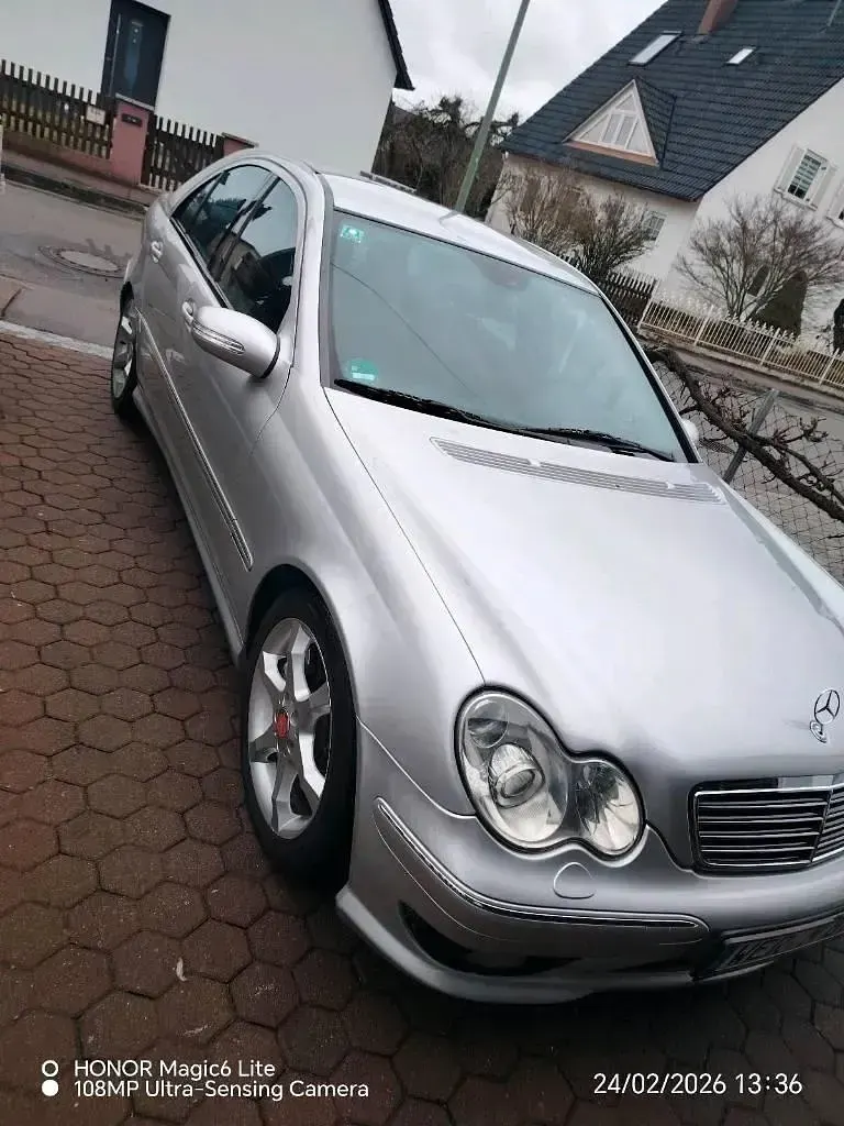 Gebraucht Mercedes C270 170 PS (125 kW) 2003 Silber Limousine