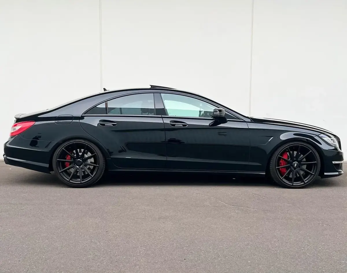 Gebraucht Mercedes CLS63 AMG AMG 557 PS (409 kW) 2011 Schwarz Coupé