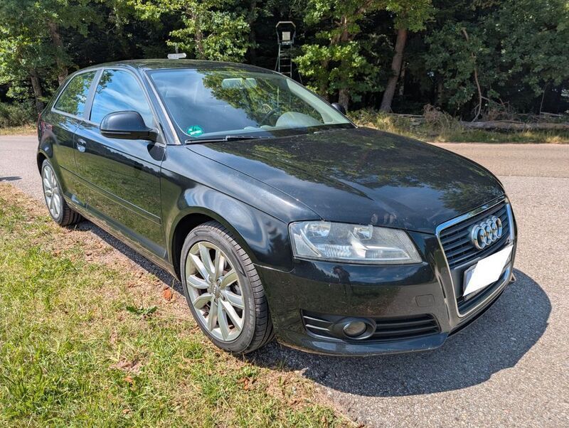 Schwarz Gebraucht 2009 Audi A3 Ambition Limousine | 3.500 € (Etwas zu teuer) - Bild 1/4