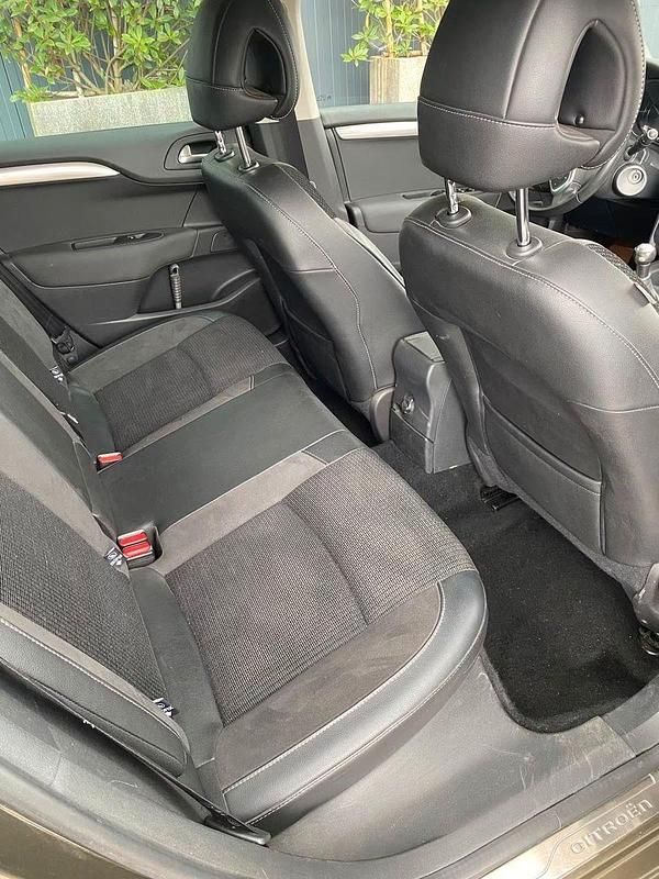 Second-hand Citroën C4 120 CP (88 kW) 2012 Maro Berlinǎ