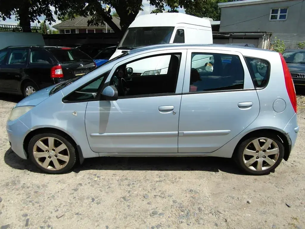 Gebraucht Mitsubishi Colt Instyle 109 PS (80 kW) 2004 Blau Kleinwagen