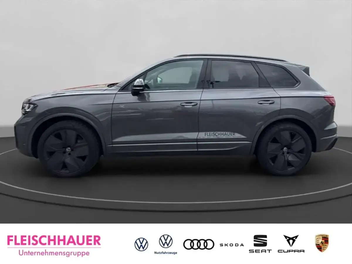 Gebraucht VW Touareg Edition 286 PS (210 kW) 2026 Grau SUV