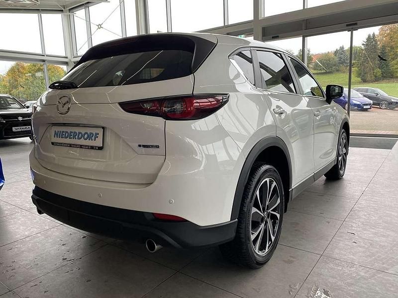 Gebraucht Mazda CX-5 Ad'Vantage 194 PS (142 kW) 2024 Rhodium white (metallic) SUV