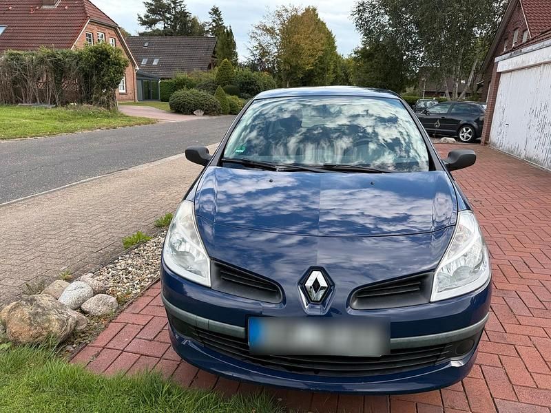 Blau Gebraucht 2008 Renault Clio III Kleinwagen | 1.350 € - Bild 1/4