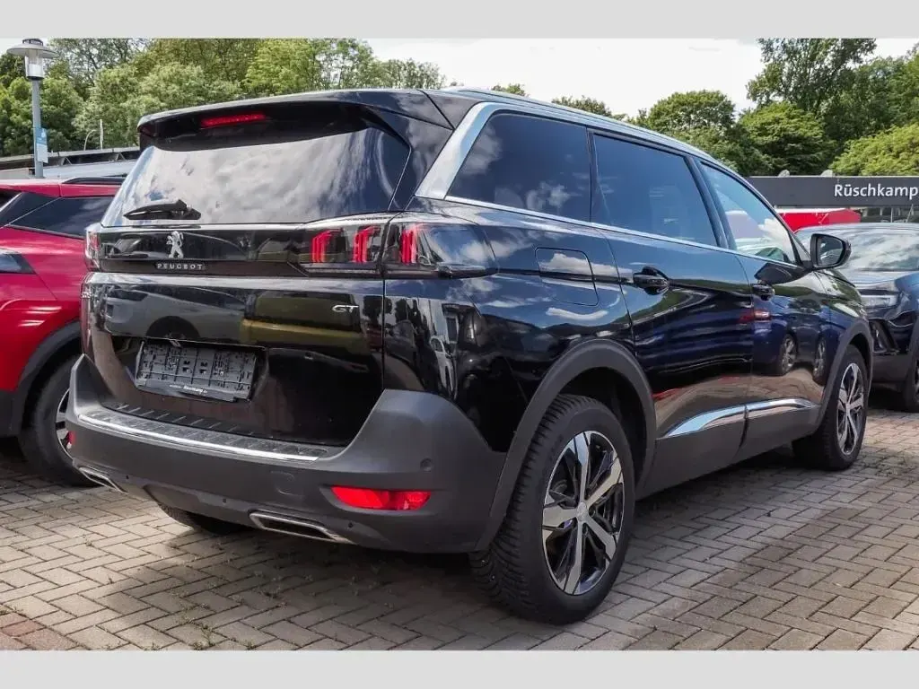 Gebraucht Peugeot 5008 GTi 131 PS (96 kW) 2023 Schwarz SUV