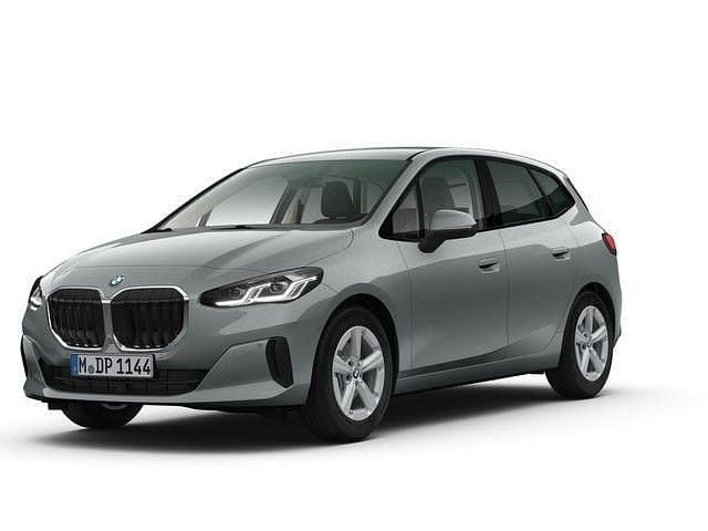 Gebraucht BMW 220 Active Tourer 156 PS (114 kW) 2025 Grau Van / Kleinbus