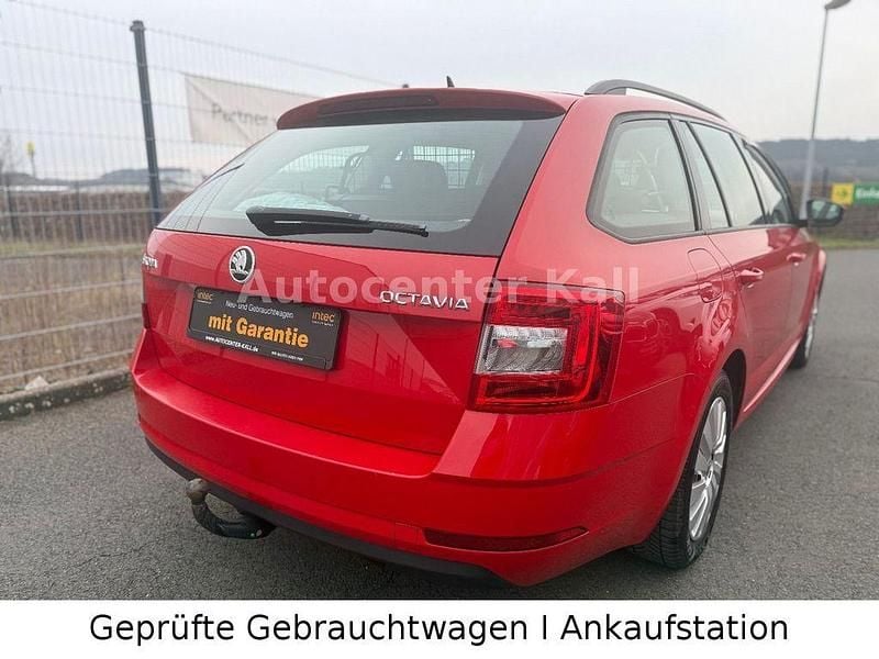 Gebraucht Skoda Octavia Active 116 PS (85 kW) 2018 Rot Kombi