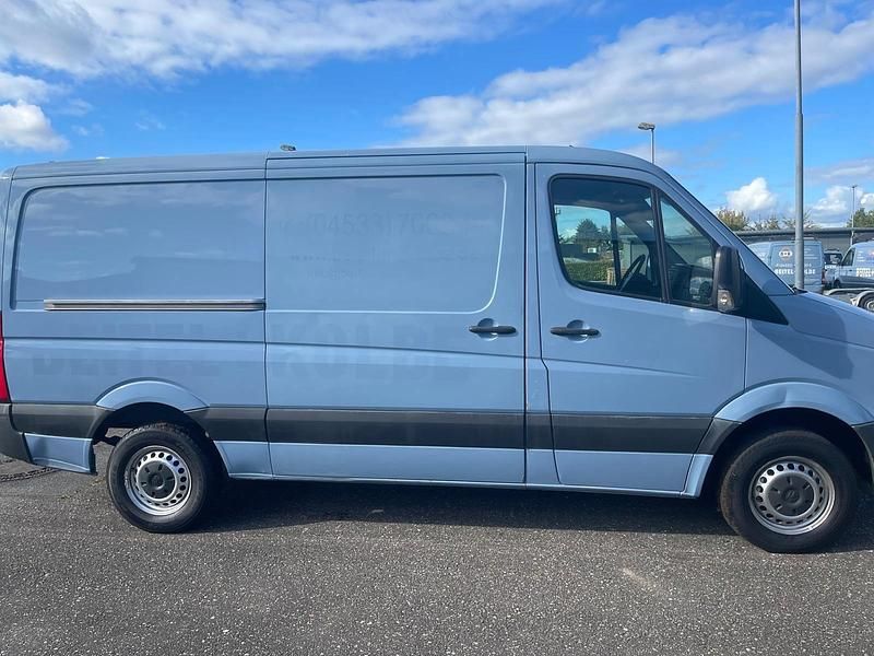 Second-hand VW Crafter 109 CP (80 kW) 2014 Albastru Van