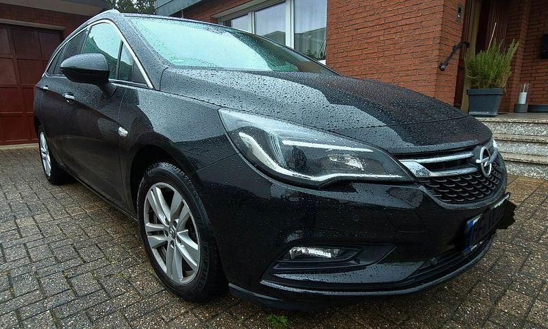 Gebraucht Opel Astra Dynamic 125 PS (91 kW) 2017 Schwarz Kombi