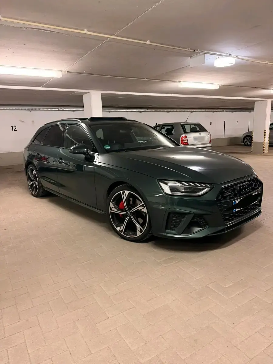 Gebraucht Audi A4 Competition 204 PS (150 kW) 2022 Kombi