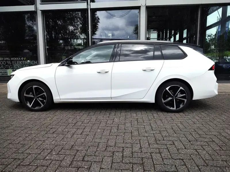 Gebraucht Opel Astra Elegance 110 PS (80 kW) 2024 Lack weiss banquise/typ aussenverkleidung spiegel flach standard Kombi