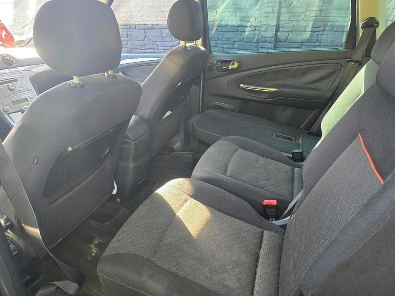 Gebraucht Ford S-MAX 136 PS (100 kW) 2006 Rot Van / Kleinbus