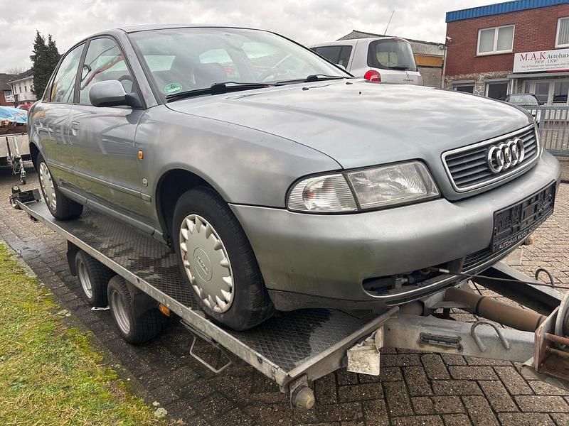 Gebraucht Audi A4 100 PS (73 kW) 1998 Grau Limousine