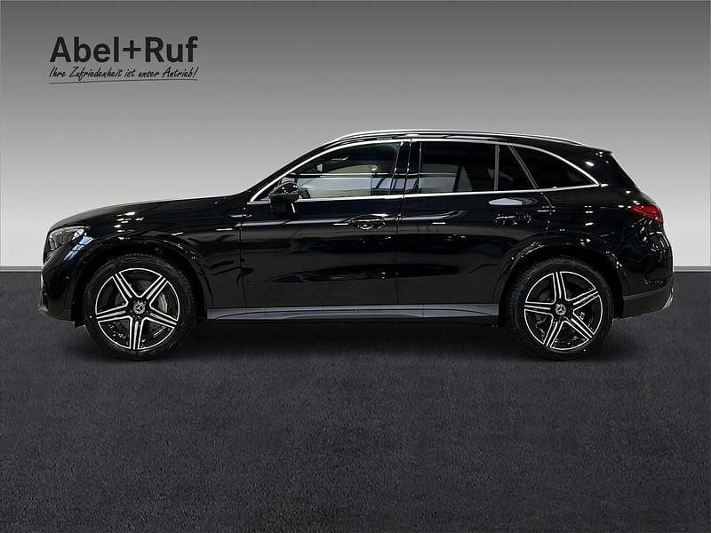 Gebraucht Mercedes GLC220 AMG 197 PS (144 kW) 2026 Schwarz SUV