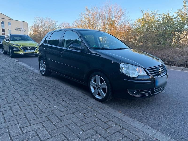 Gebraucht VW Polo 80 PS (58 kW) 2008 Schwarz Kleinwagen