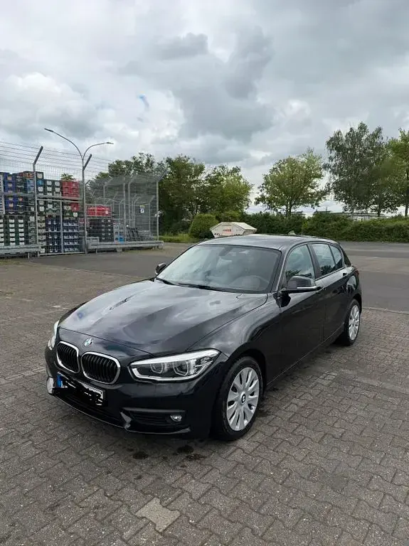 Second-hand BMW 116 116 CP (85 kW) 2017 Negru Hatchback