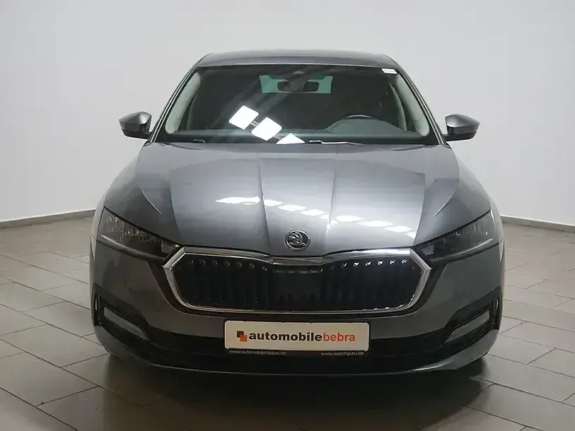 Gebraucht Skoda Octavia Ambition 150 PS (110 kW) 2023 Grau Limousine