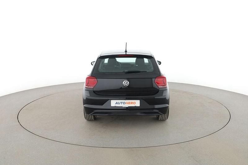 Gebraucht VW Polo Comfortline 116 PS (85 kW) 2018 Schwarz Kleinwagen