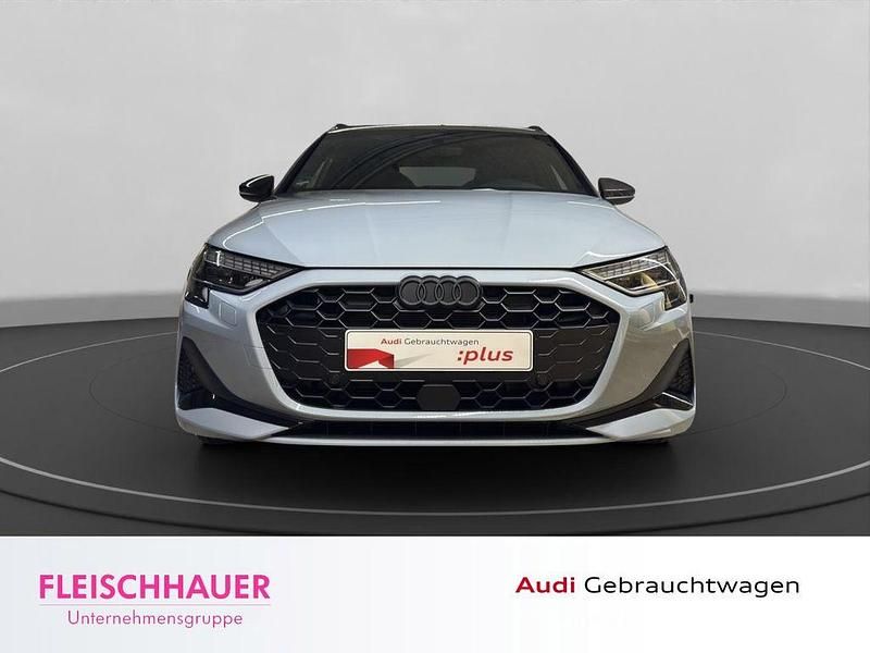 Gebraucht Audi A3 Advanced Plus 150 PS (110 kW) 2025 Grau Limousine