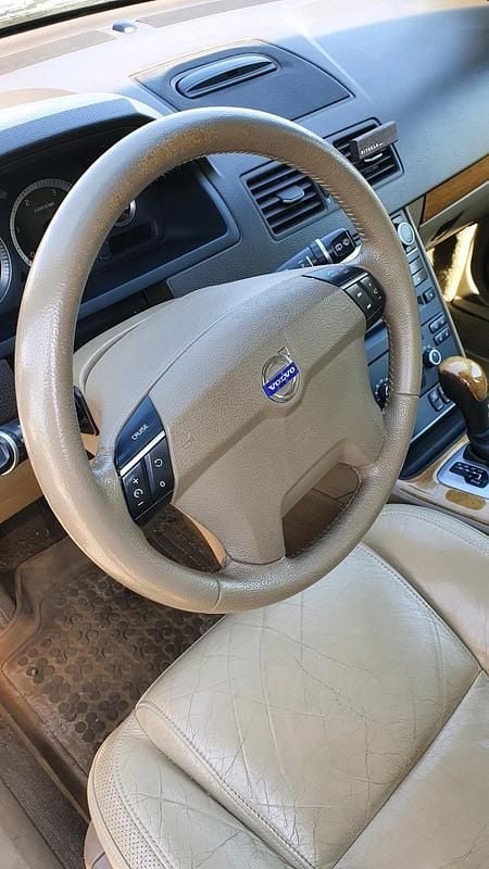 Gebraucht Volvo XC90 Summum 185 PS (136 kW) 2007 Andere farben SUV