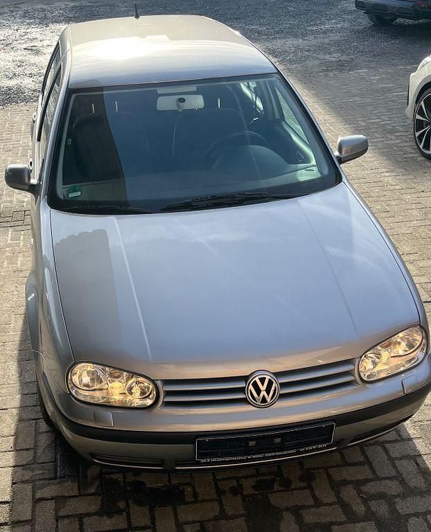 Gebraucht VW Golf IV Edition 75 PS (55 kW) 2002 Silber Limousine