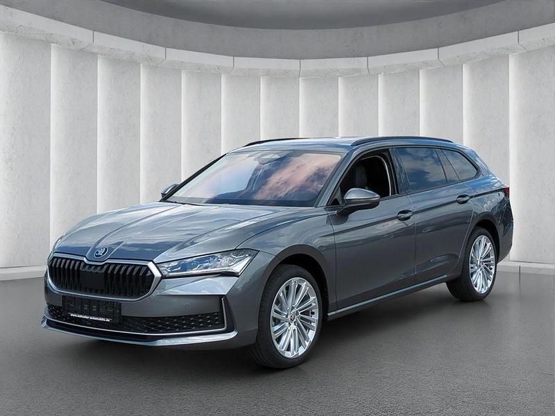 Gebraucht Skoda Superb Selection 193 PS (141 kW) 2024 Grau Kombi