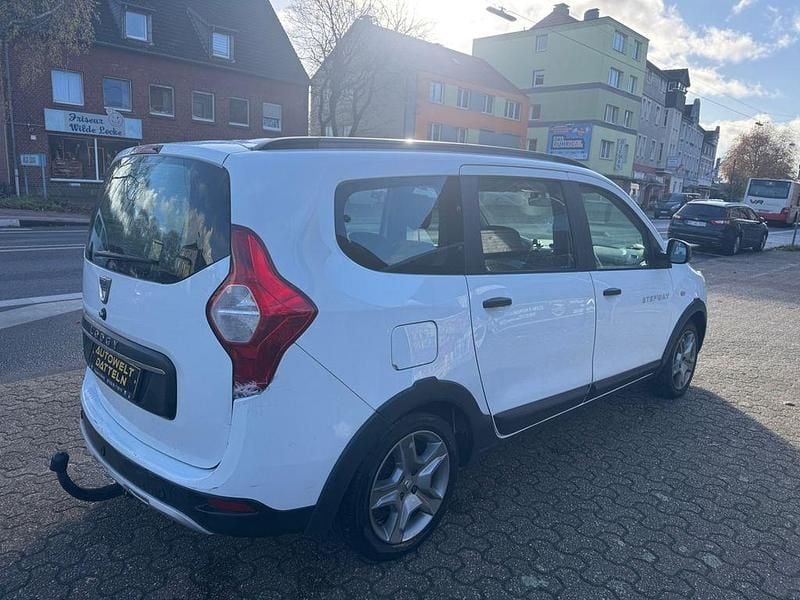 Gebraucht Dacia Lodgy 116 PS (85 kW) 2019 Weiß Van / Kleinbus