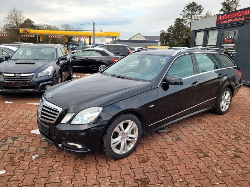 Gebraucht Mercedes E200 184 PS (135 kW) 2010 Schwarz Kombi