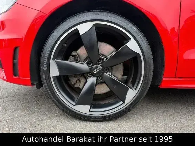 Gebraucht Audi A1 Sportback S-Line 185 PS (136 kW) 2014 Rot Kleinwagen