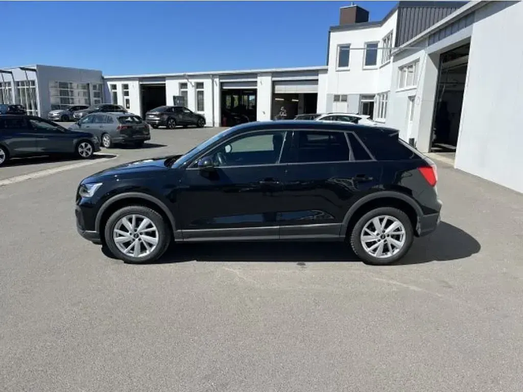 Gebraucht Audi Q2 150 PS (110 kW) 2022 Schwarz SUV