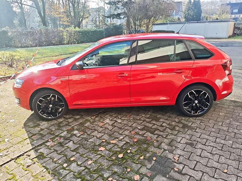 Gebraucht Skoda Rapid Drive 110 PS (80 kW) 2017 Rot Kombi