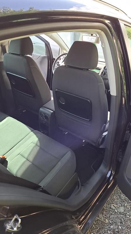 Gebraucht VW Golf VI 105 PS (77 kW) 2010 Schwarz Kleinwagen