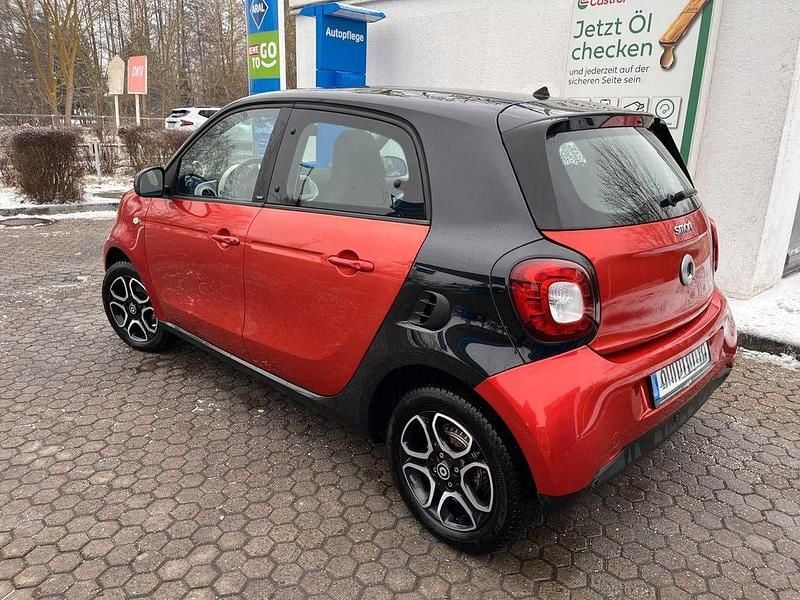 Gebraucht Smart ForFour Prime 90 PS (66 kW) 2015 Rot Kleinwagen