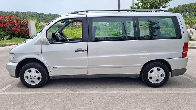 Gebraucht Mercedes V230 98 PS (72 kW) 1997 Van / Kleinbus