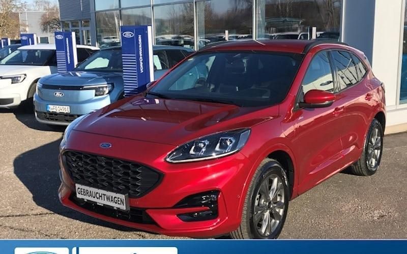 Lucidrot metallic Gebraucht 2024 Ford Kuga ST-Line X SUV | 35.590 € (Fairer Preis) - Bild 1/4