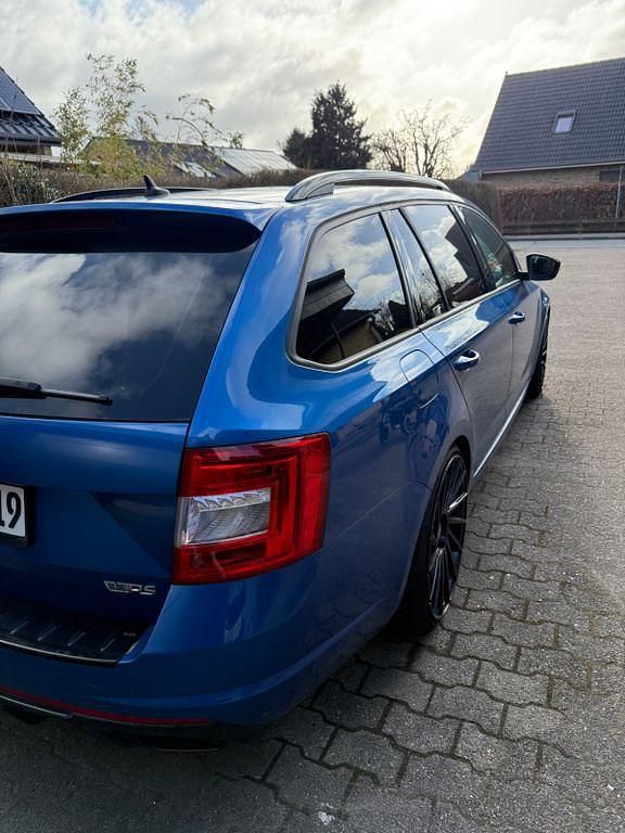 Gebraucht Skoda Octavia RS 220 PS (161 kW) 2015 Blau Kleinwagen