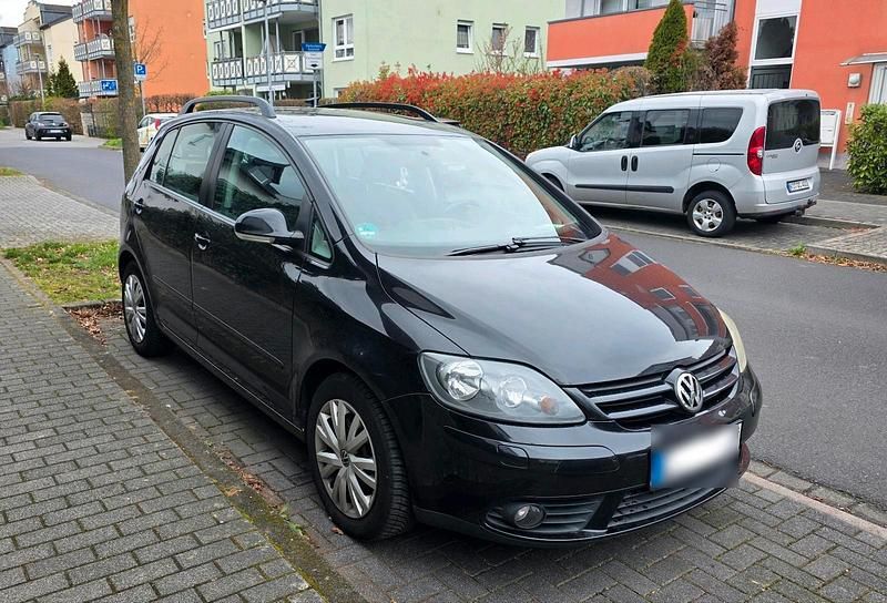 Gebraucht VW Golf Plus Cross 140 PS (102 kW) 2007 Schwarz Van / Kleinbus