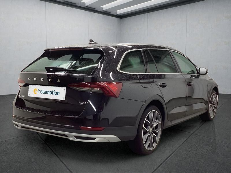 Gebraucht Skoda Octavia 190 PS (139 kW) 2022 Schwarz Kombi