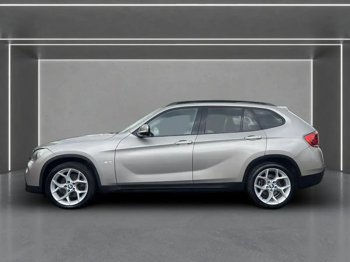 Gebraucht BMW X1 Performance 204 PS (150 kW) 2010 Silber SUV