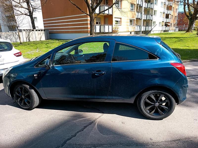 Gebraucht Opel Corsa 69 PS (50 kW) 2010 Blau Kleinwagen