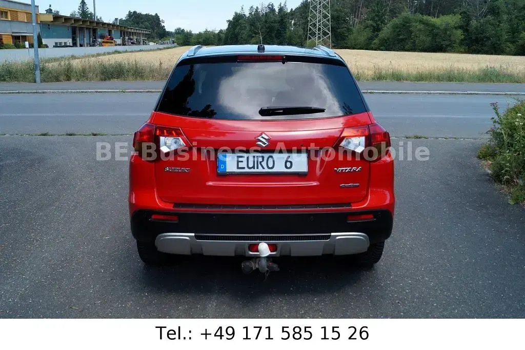 Gebraucht Suzuki Vitara 140 PS (102 kW) 2018 Rot SUV