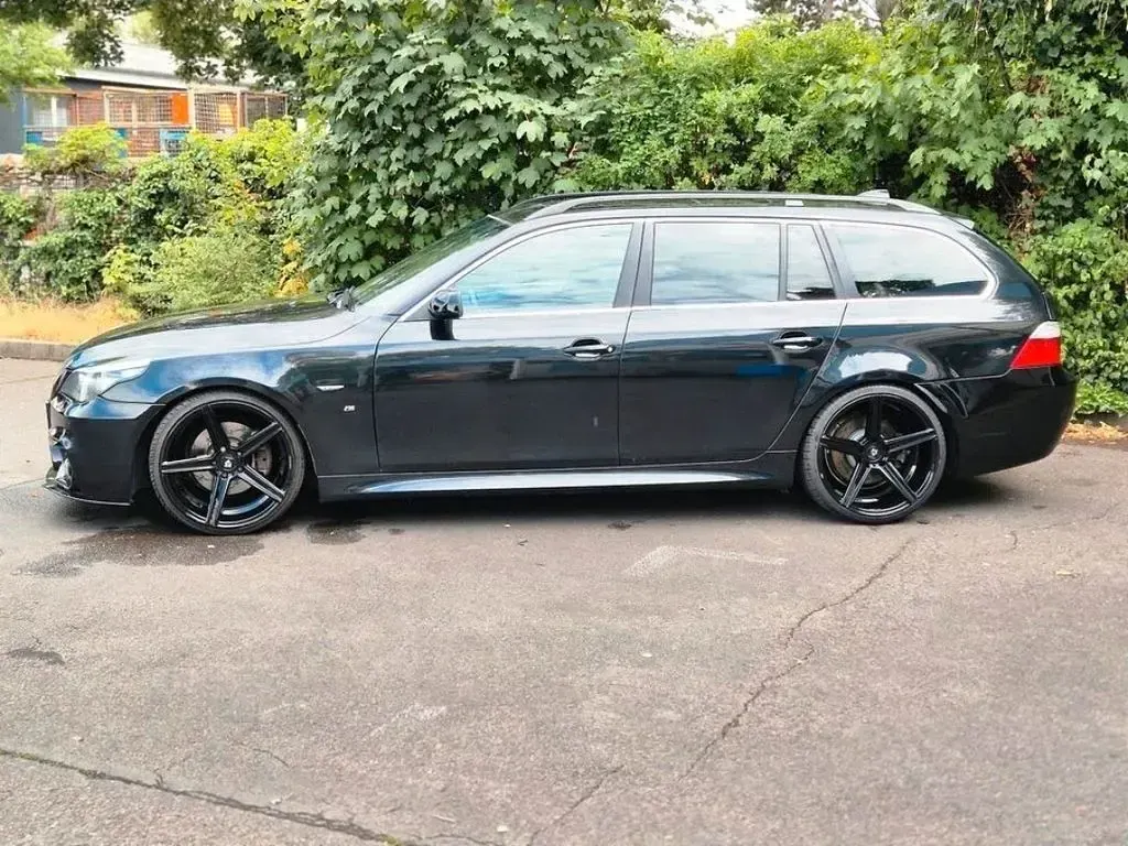 Gebraucht BMW 525 M Sport 177 PS (130 kW) 2008 Schwarz Limousine