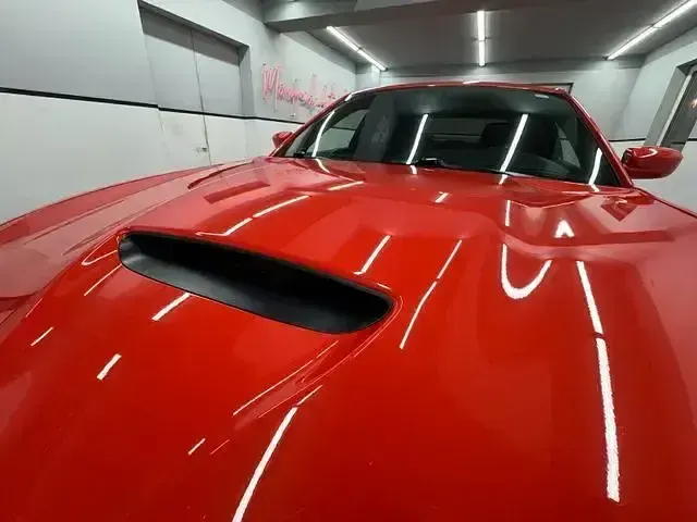 Używany Dodge Charger 375 KM (275 kW) 2022 Pomarańczowy Sedan/Limuzyna