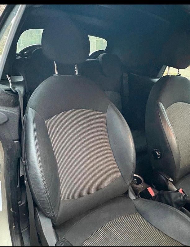 Gebraucht Mini Cooper Cabriolet 97 PS (71 kW) 2010 Gold Cabrio