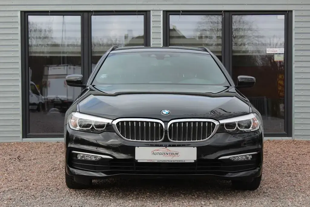 Gebraucht BMW 520 190 PS (139 kW) 2017 Schwarz Limousine